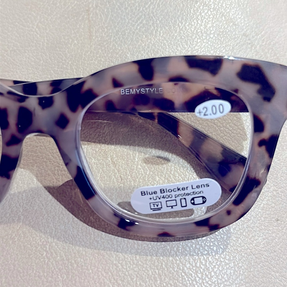 Reader Glasses Wide Framed +2.00 - Picture 1 of 3